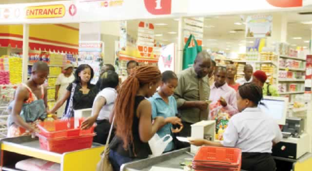 Month-on-month food and non-alcoholic beverages inflation stood at -0,12 percent in June 2014, gaining 0,18 percentage points on the May 2014 rate of -0,30 percent