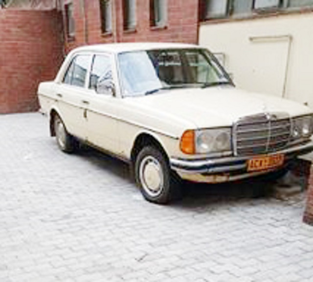 Bosso meets coacha��s car demand