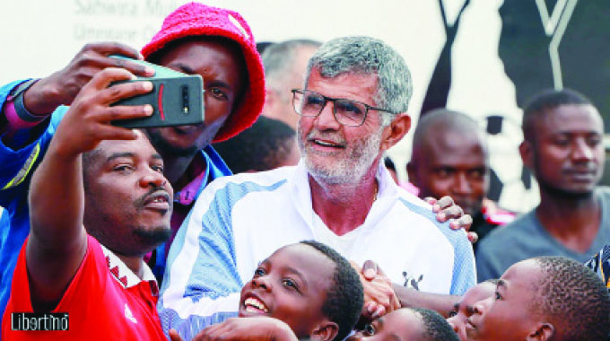 BOSSO, MAMBAS ARE TWINS