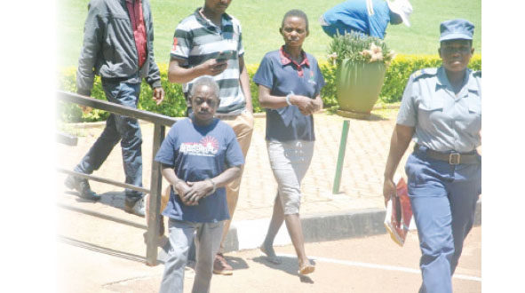 Woman arranges for hubby to rape girl