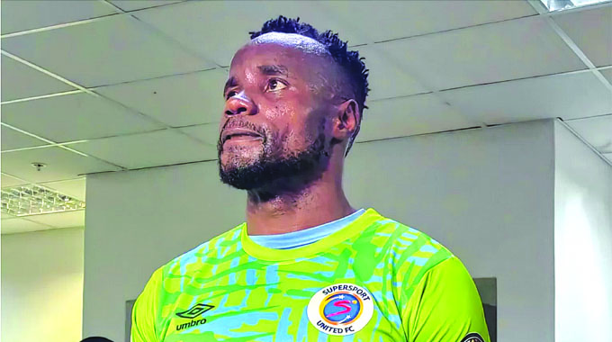 MIXED FORTUNES FOR ZIM DUO