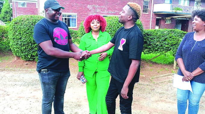 BUSINESSMAN DITCHES GLITZ TO CELEBRATE BIRTHDAY WITH NEEDY CHILDREN