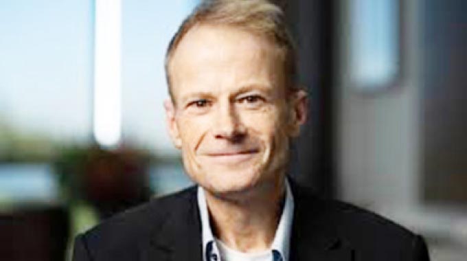 AUSSIE DOC NOW CANCER-FREE