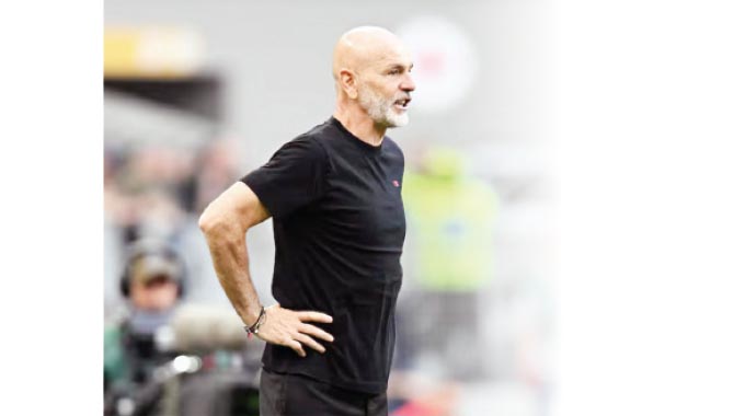 Pioli scoffs at speculation over his future