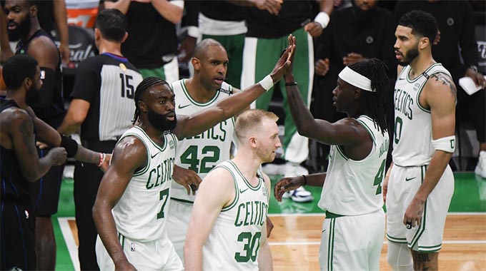 Celtics take 2-0 NBA Finals lead over Mavs