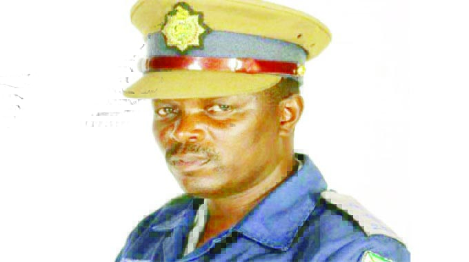 Mukuru loses over US$20k to armed robbers