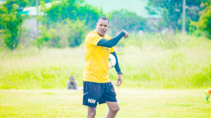 MAPEZA CREDITS PLAYERS FOR AWARD