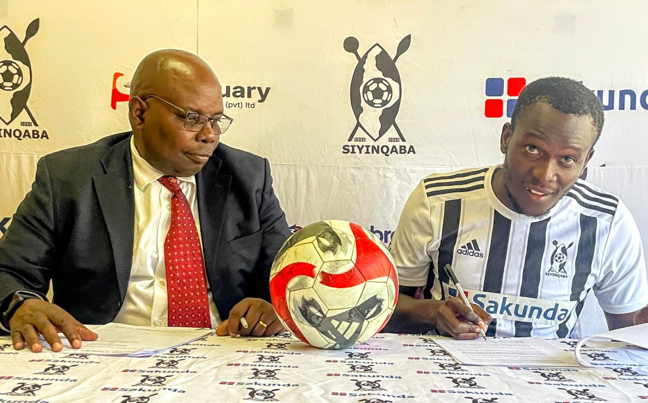 Highlanders signs Nqobile Ndlovu