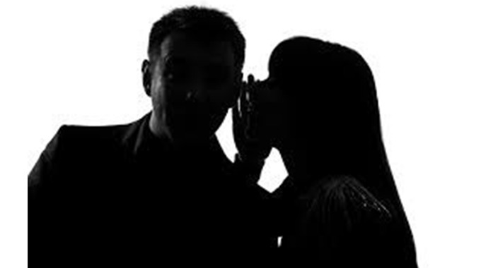 Woman assaulted for gossiping
