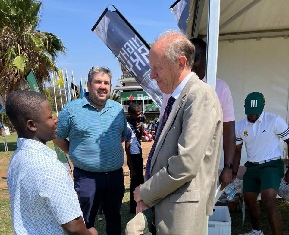 Coltart ‘tees’ off AAGTC