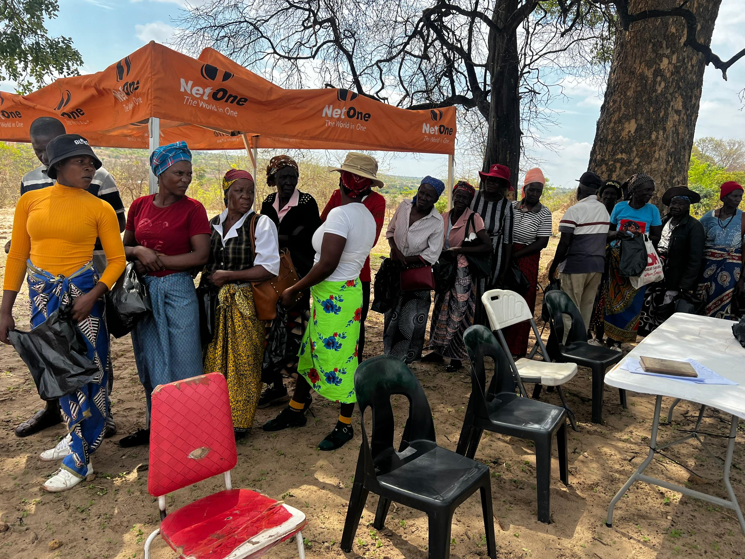NetOne donates to elderly in Gokwe