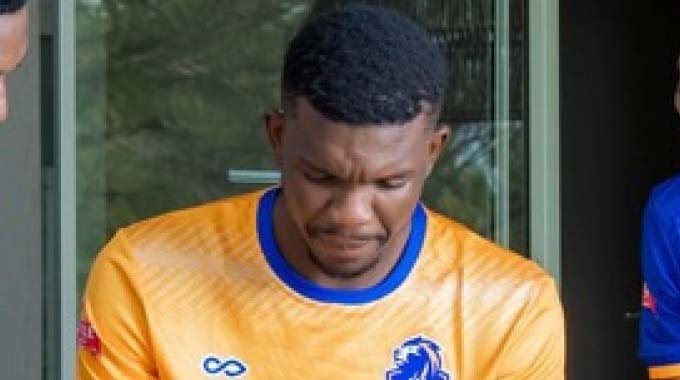 Scottland beat SA side to Chikuhwa