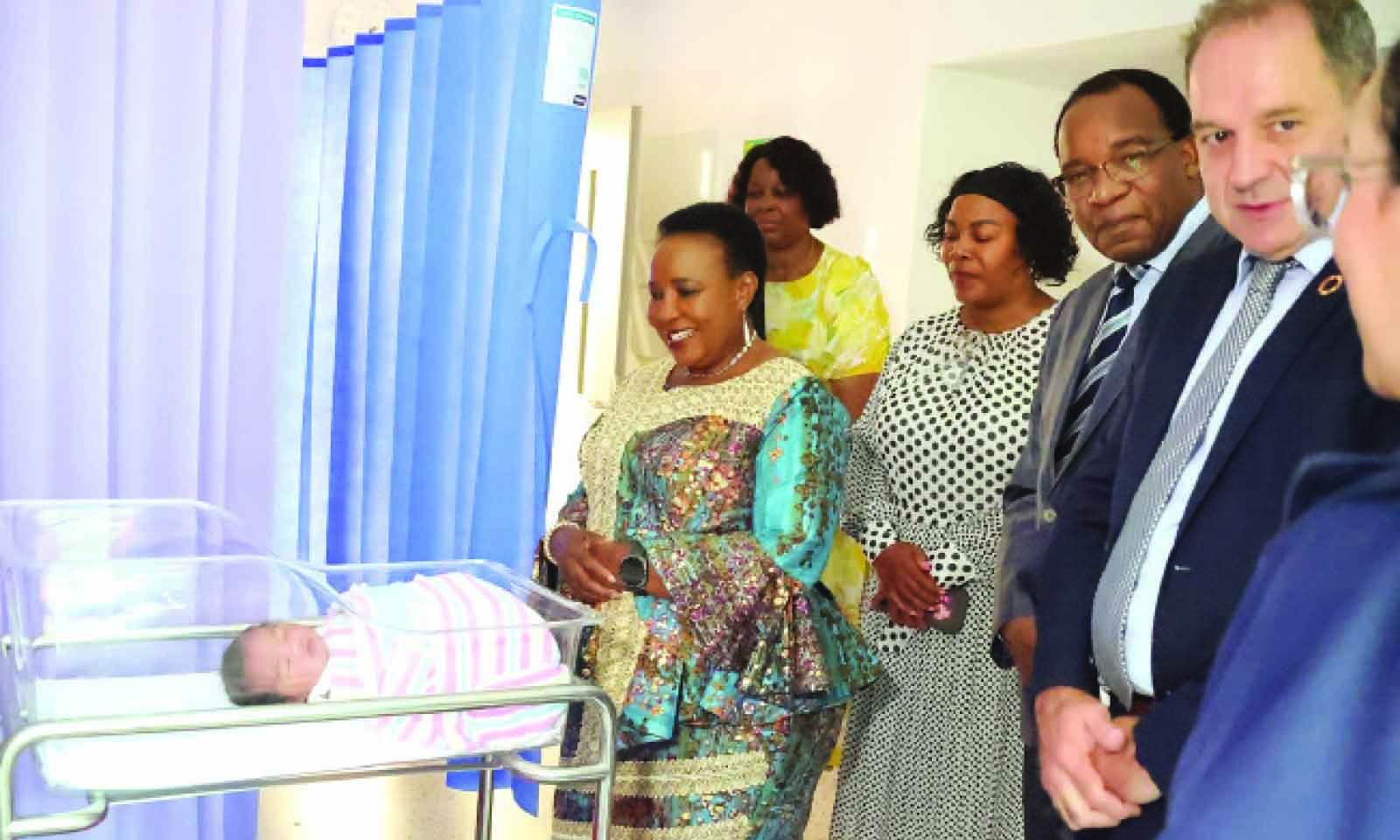 First Lady tours women and children hospital in Australia . . . Explores cooperation opportunities