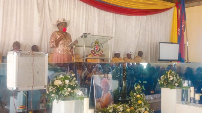Journalists, politicians pay tribute to Zvikomborero Sibanda