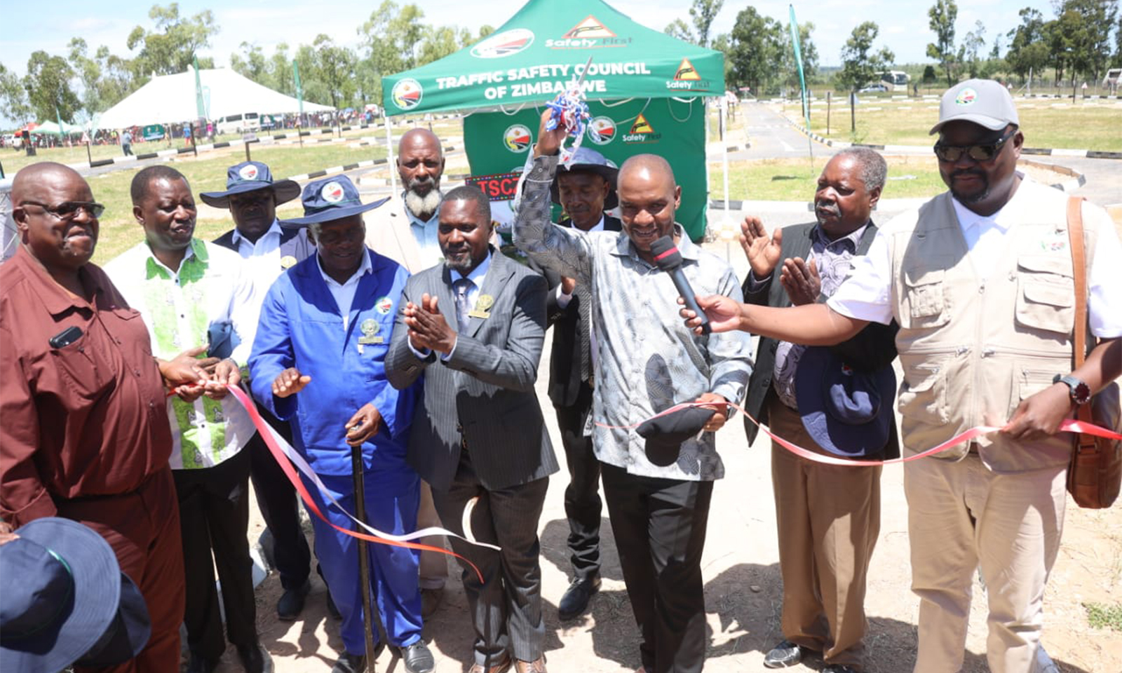 Minister Mhona commissions Hokonya Traffic Training Centre