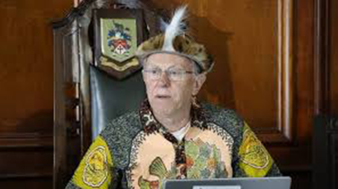 New mayoral gown to reflect local culture