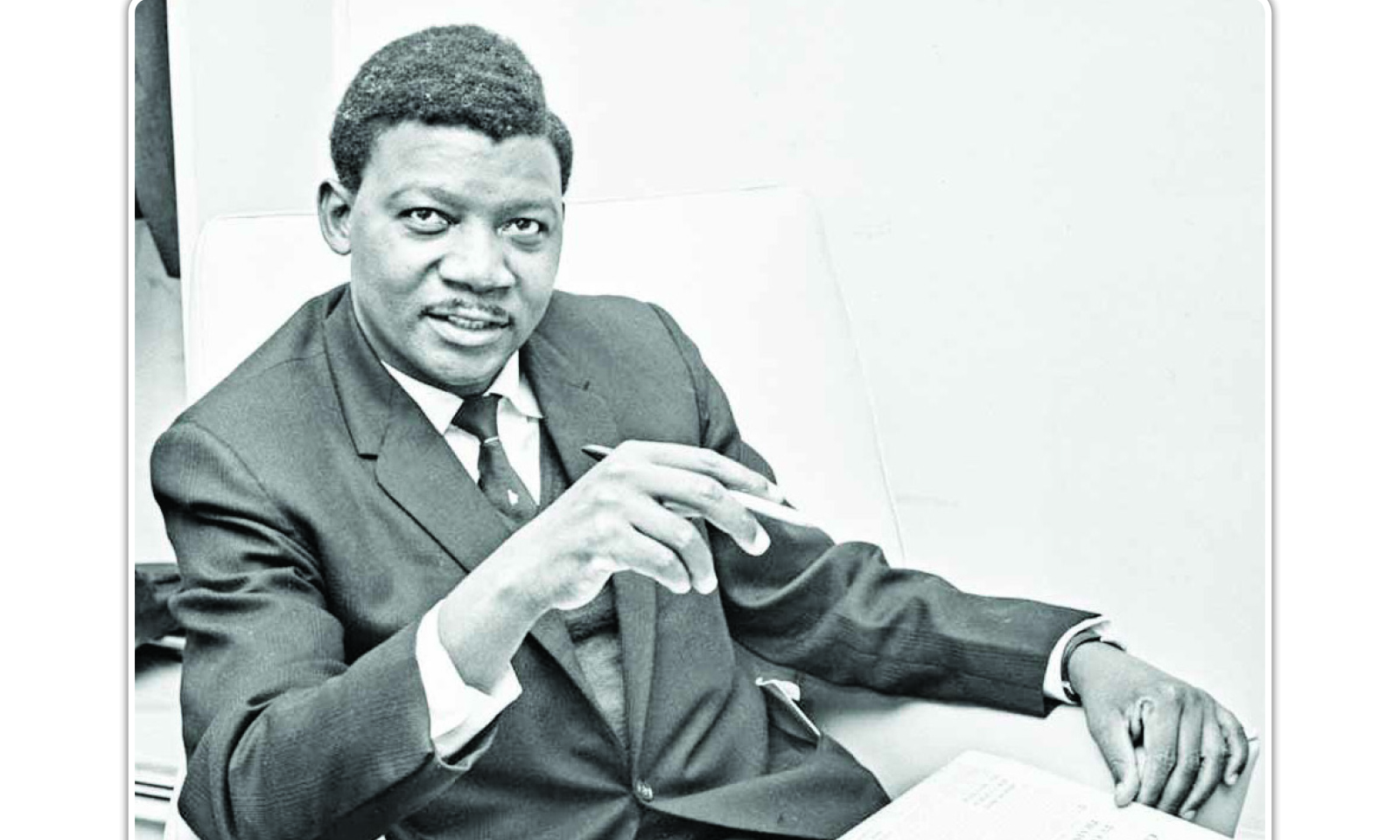 CELEBRATING PIONEERING ICONS…HERBERT CHITEPO: ZIM’S FIRST BLACK BARRISTER