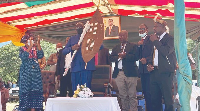 VP Mohadi assures Government support for Old Gwanda Road project