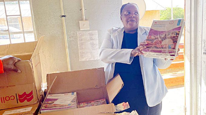 Turk Mine donates textbooks to local school