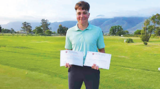 Uyatshisa ku-golf uKeegan Shutt