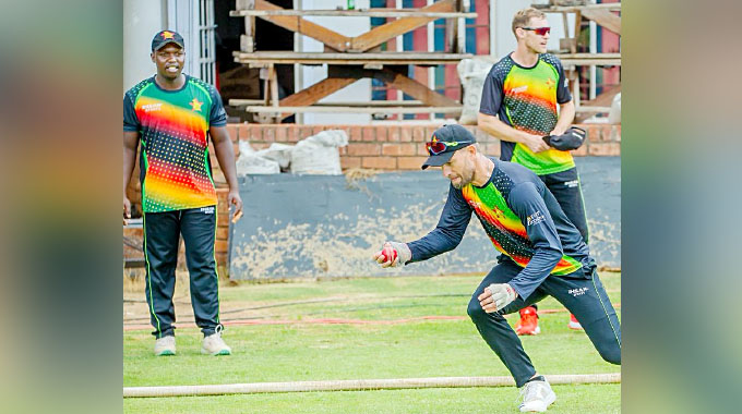 Munyonga to replace Williams