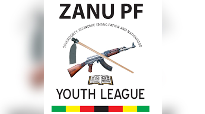 Youth League armed with smartphones to defend ruling party