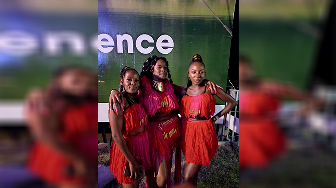 Awa Khiwe stages a splendid performance at the SWAN music festival