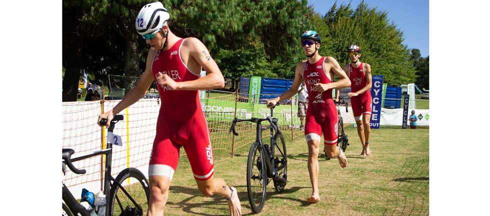 Participants in last Saturday’s Bonaqua Triathlon Africa Cup competition in Troutbeck Resort in Nyanga take to their bikes during this year’s edition of the annual completion