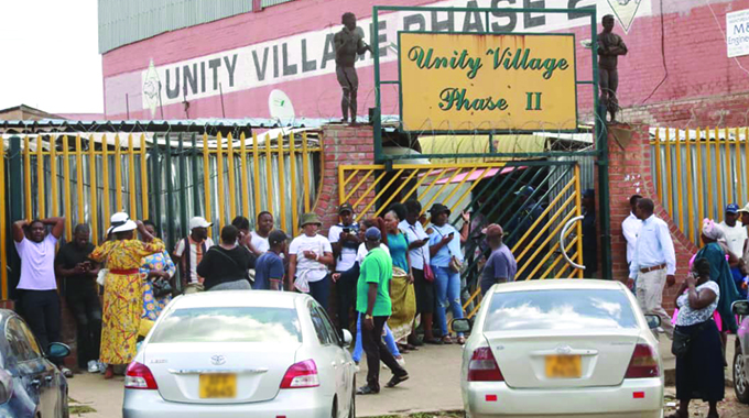 Zimra shuts down Unity Village Flea Market in Bulawayo amid nationwide crackdown on smuggled goods