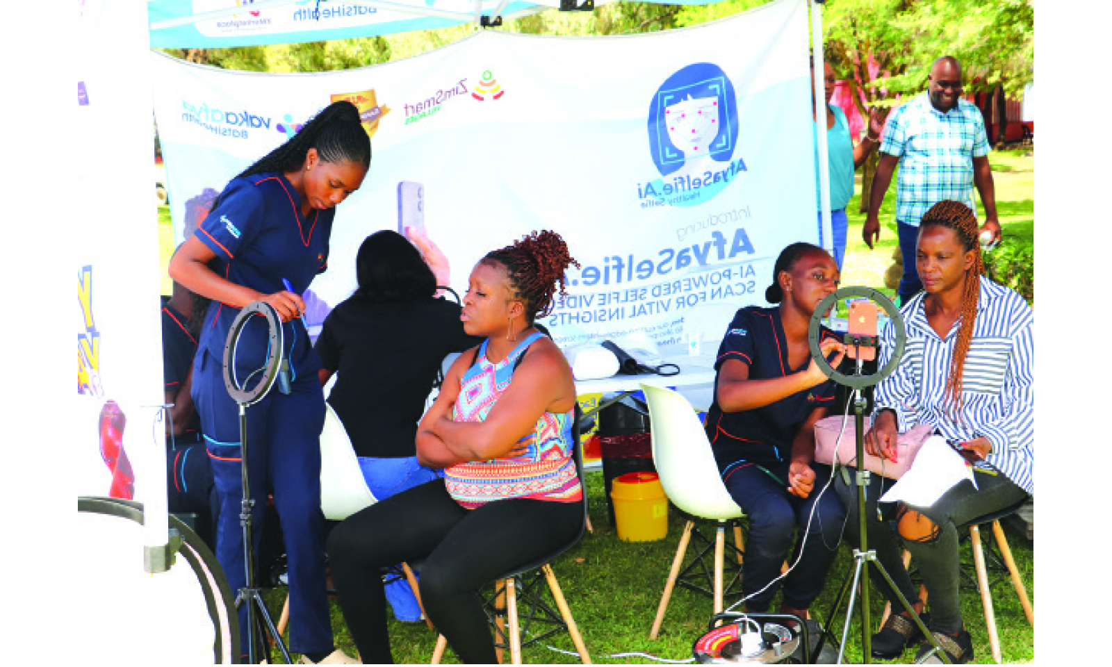 100 women undergo health screenings