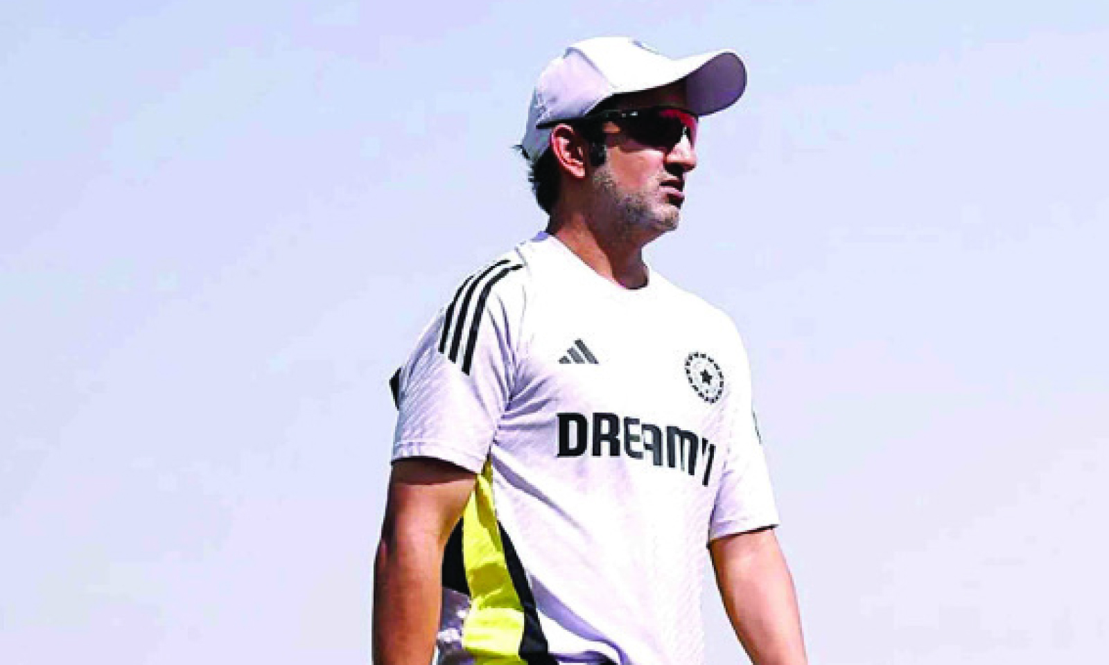 ANGRY GAMBHIR HITS OUT AT CRITICS