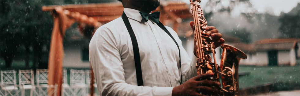 Zimbabwe has seen a surge in the hiring of saxophonists for marriage proposals