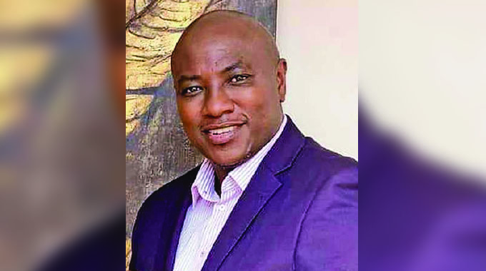 Udadewethu uthi ngiyamloya — Mseleku