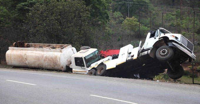 The frequent fatal accidents on the Christmas Pass curves and the subsequent loss of property have become a grim reality for motorists and residents alike