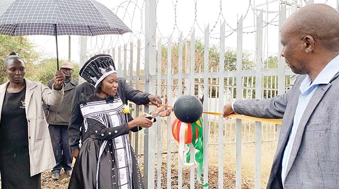 Solar-powered borehole boosts school, community