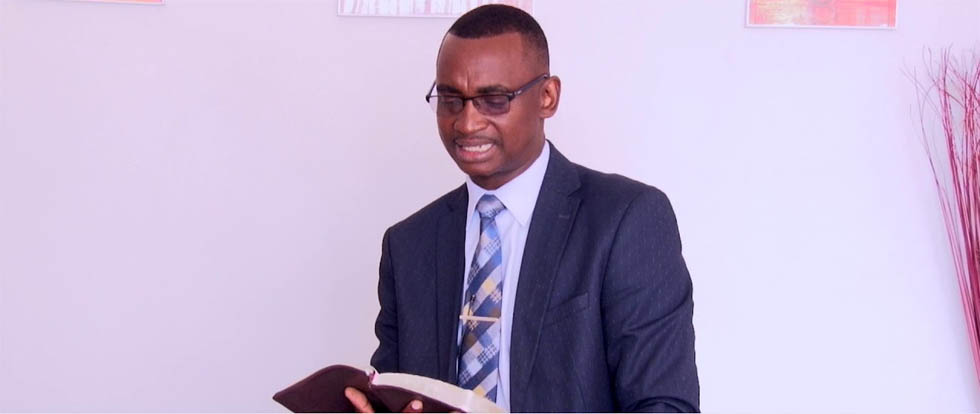 Reverend Dr Amon Madawo