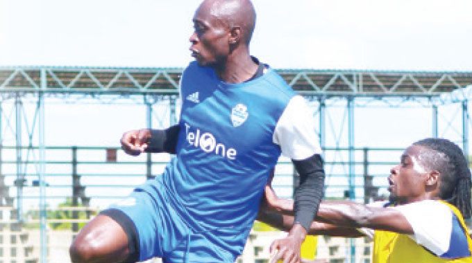 NAVAYA SETS EARLY PACE