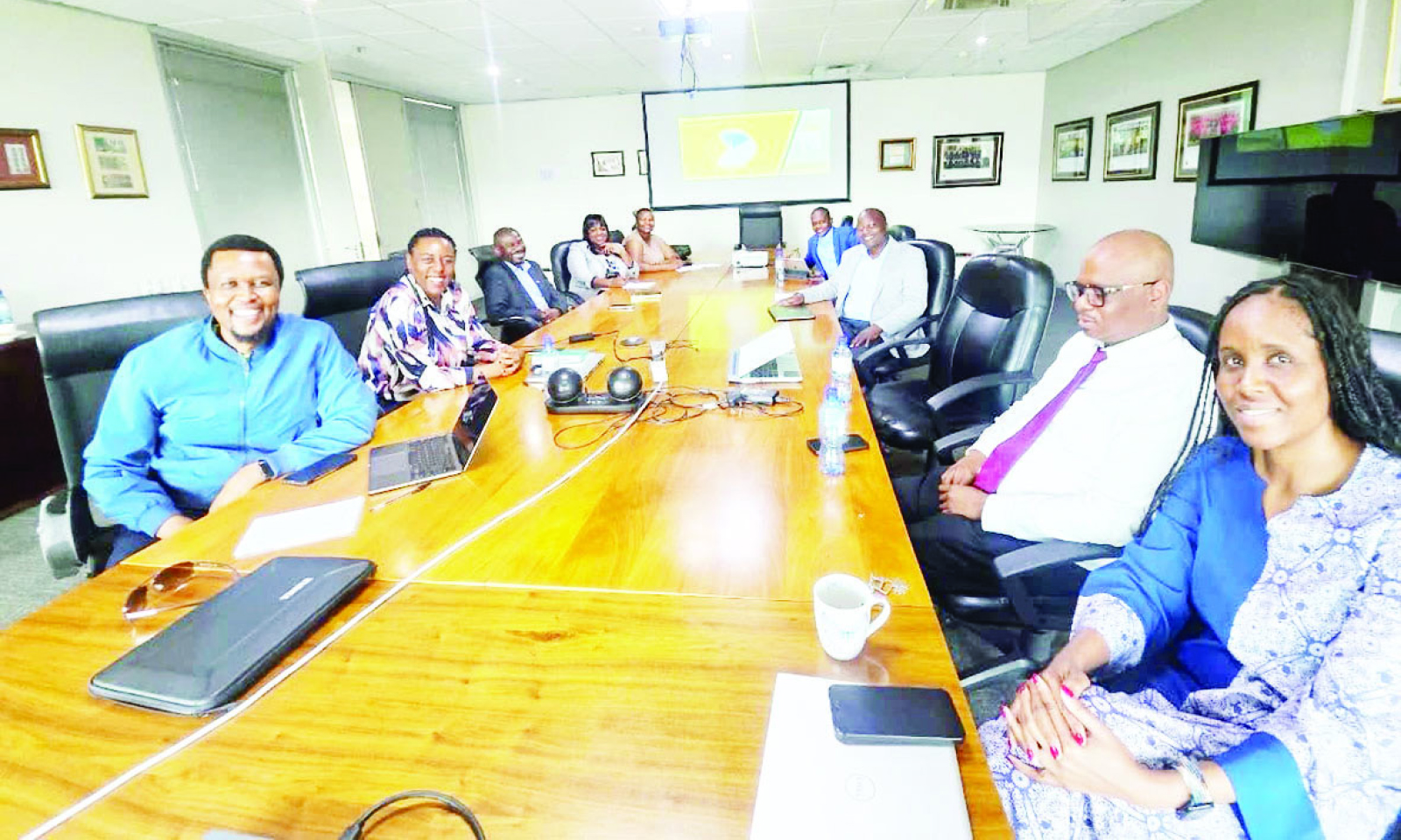 ZIFA delegation visits SAFA