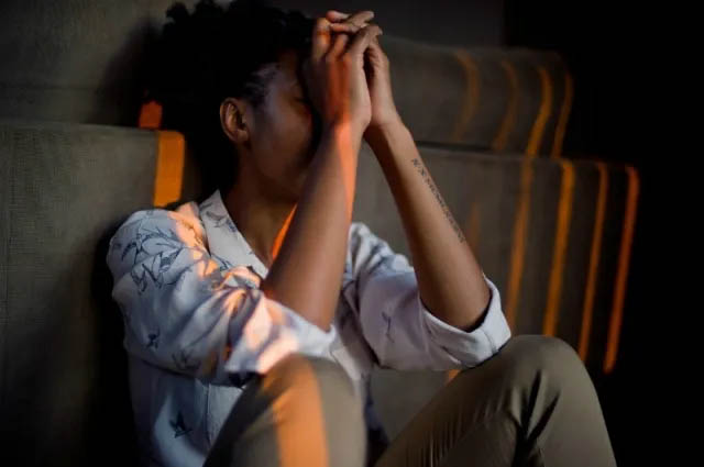 The boyfriend finds his girlfriend's behaviour draining and embarrassing, too