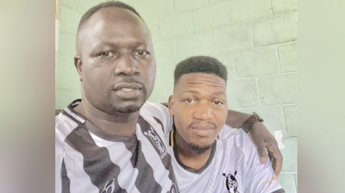 Insimbi zeZhwane zizaqhunsa kumcimbi kazibuse