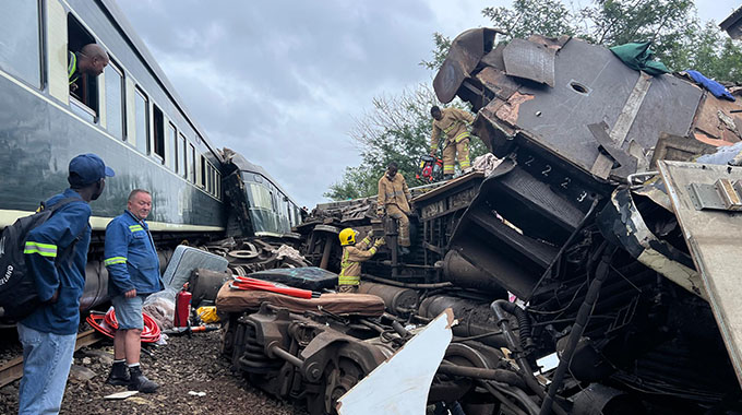 Gwanda train collision leaves crew injured, tourists unharmed