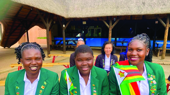 Golfing glory: Teen sensation shines as team secures second place