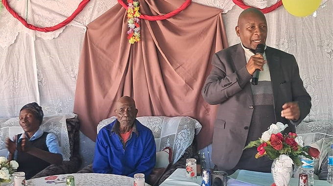 Centenarian’s life celebrated: Ministers visit 122-year-old Mr Anuloisa Banda