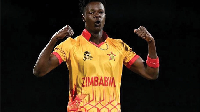 BIG BLESSING FOR RCB! Muzarabani joins Royal Challengers Bangalore ahead of IPL playoffs