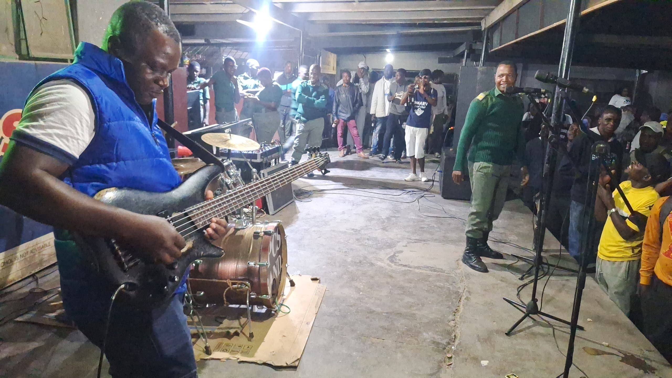 Mwanyisa’s emotional reunion with ZPCS Band, fans