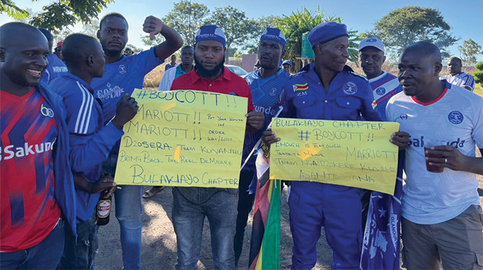 WATCH: DEMBARE FANS BOYCOTT CAPS SHOWDOWN! Bulawayo Chapter Declares War on Marriott