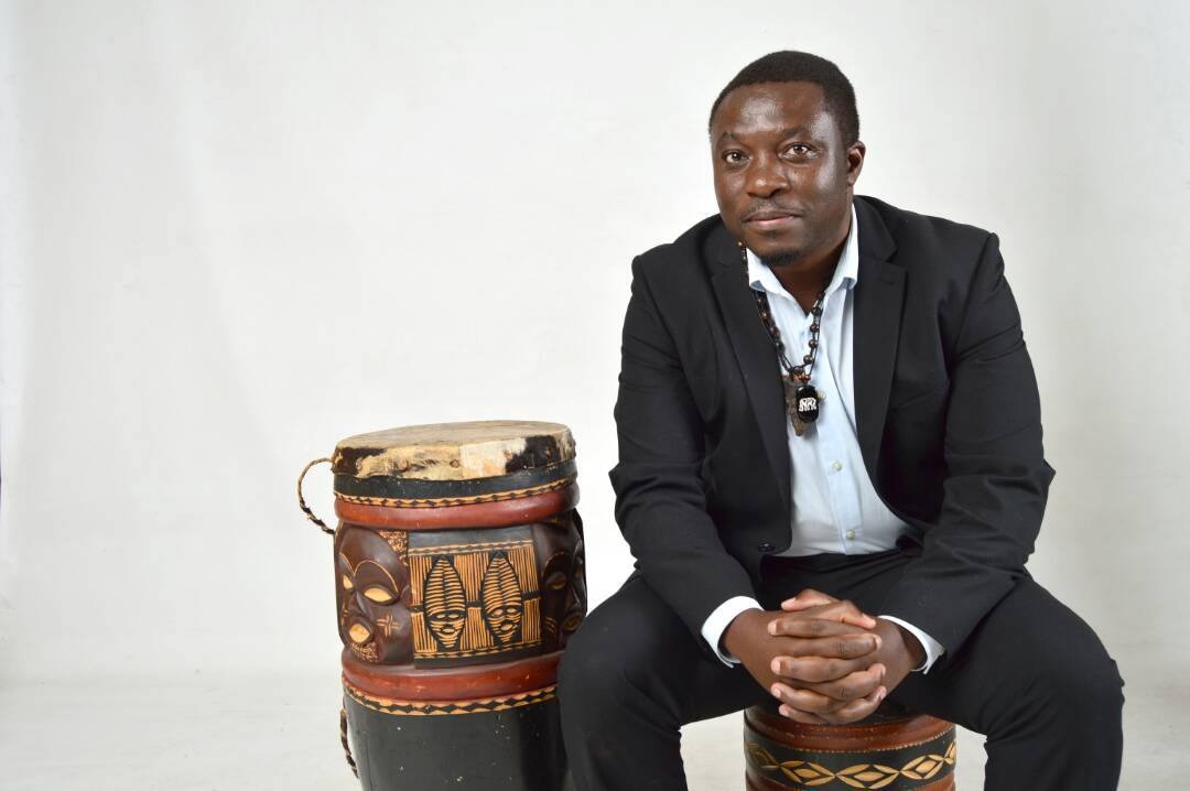 IT’S NOT A BEACH OF GOLD, MUSICIAN TACKLES LIFE IN THE DIASPORA