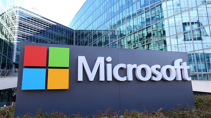 Microsoft to become second to reach $4trn