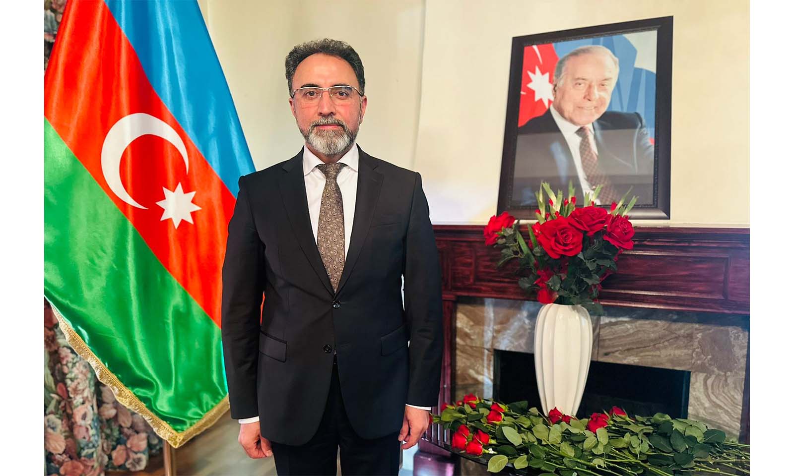 Azerbaijan MPs Meet Speaker