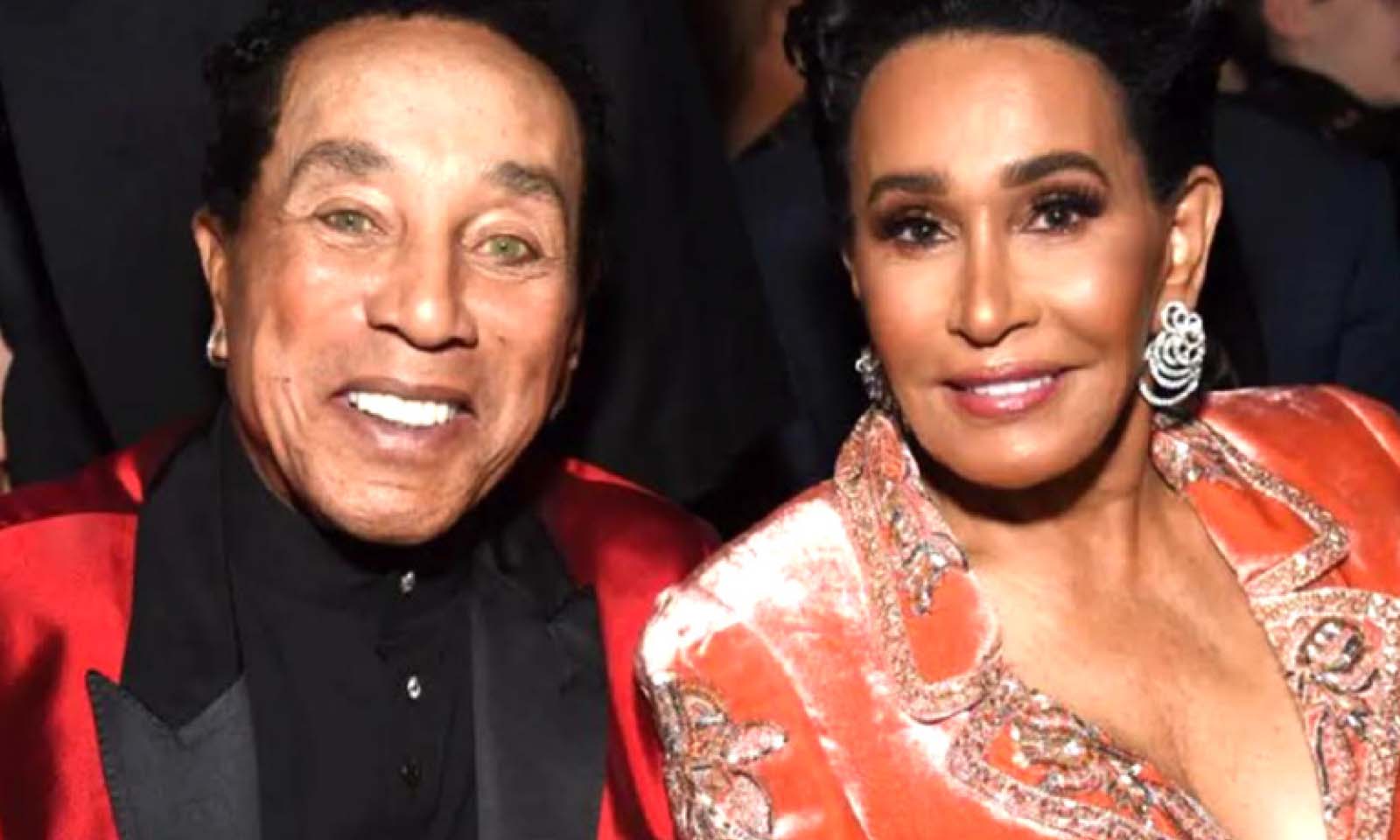 I’M NOT A RAPIST: SMOKEY ROBINSON